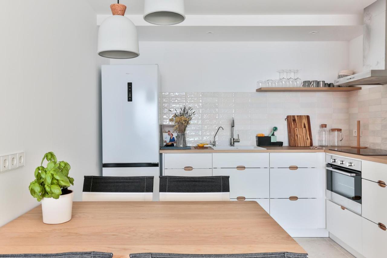 Eco-Apartments La Marineda Roses Eksteriør bilde