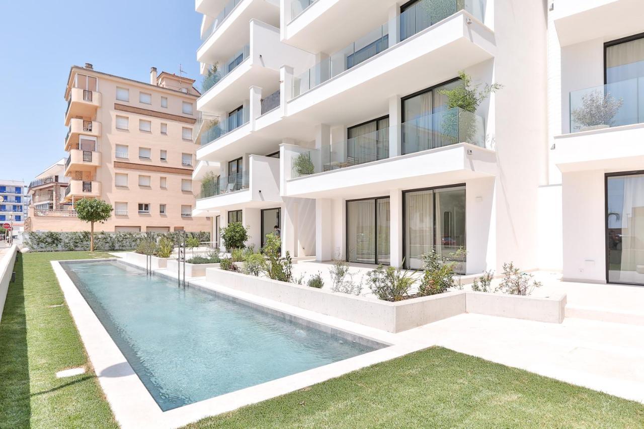 Eco-Apartments La Marineda Roses Eksteriør bilde